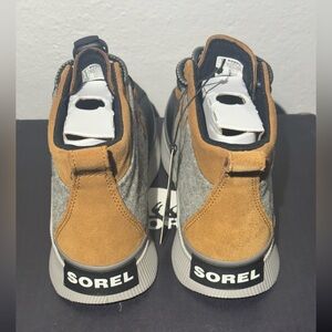 Sorel Kids Size 3, NEW IN BOX, Tan, Gray, Black Waterproof Winter Boots
